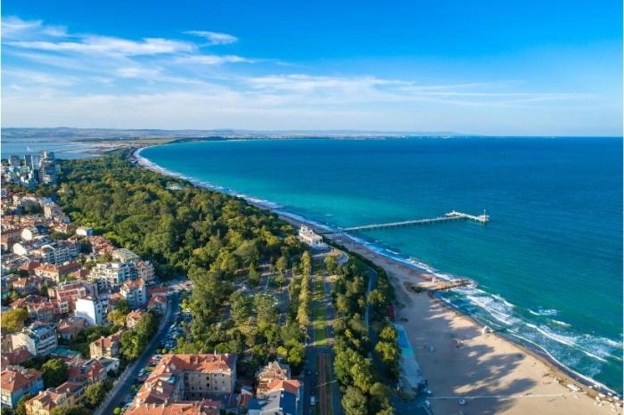 Apart Hotel Salt Lake Pomorie Exterior photo
